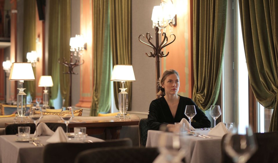 Being Interested Is Sexy… How Are You Coming Across On Dates?